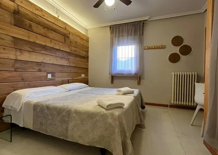 Hostal Ochoa San Adrián, España