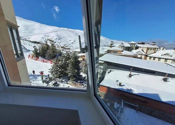 Apartamentos en la Plaza de Sierra Nevada Impala 2C Parking incluido