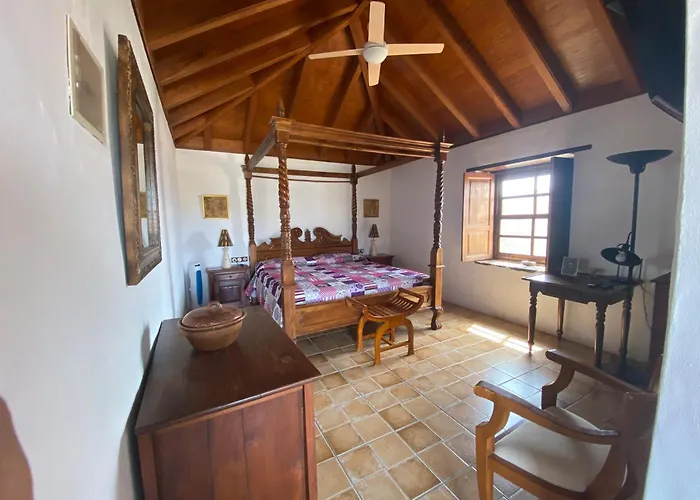 Hotel Rural Restaurante Mahoh Villaverde , España