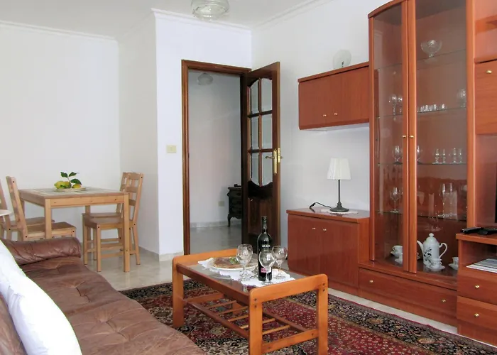 Apartamentos Playa Monte Pindo - Morada Druida O Pindo, España