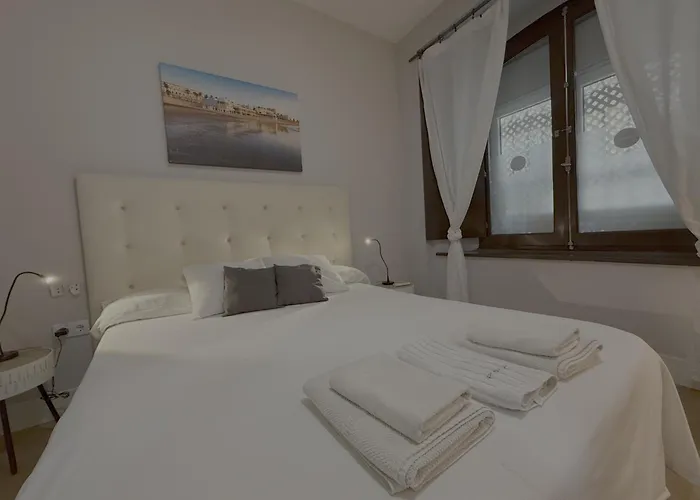 Apodaca Rooms