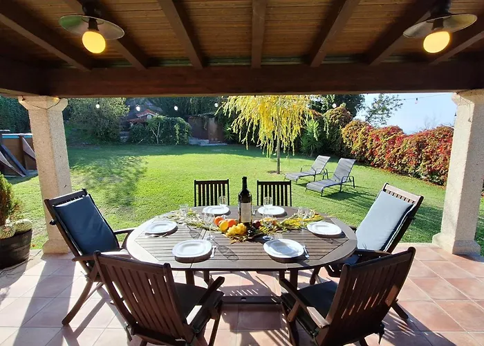 Chalet Rural Toñita 400 m playa piscina barbacoa chimenea