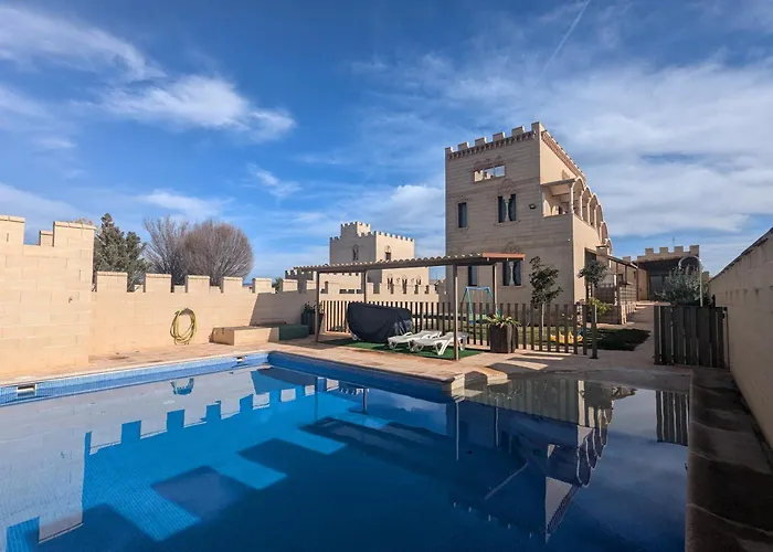 Villa El Alcázar El Robledo , España
