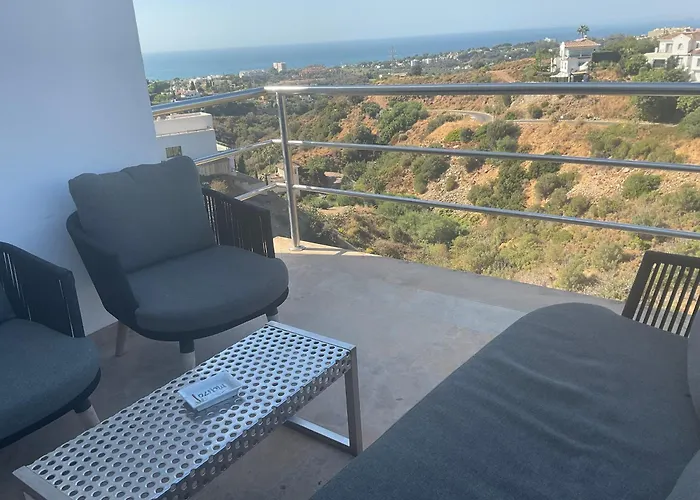 Marbella Boutique Art Suites