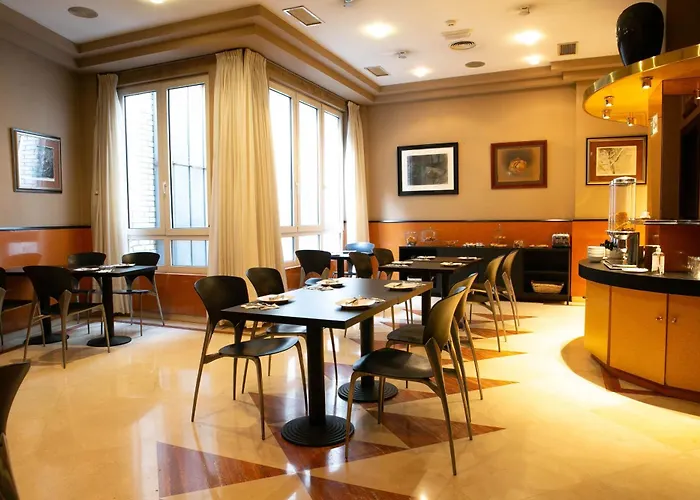 Hotel Sercotel Ciudad de Oviedo, España