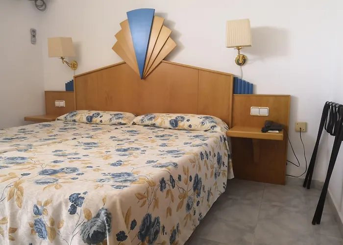 Hotel Checkin Blanes, España