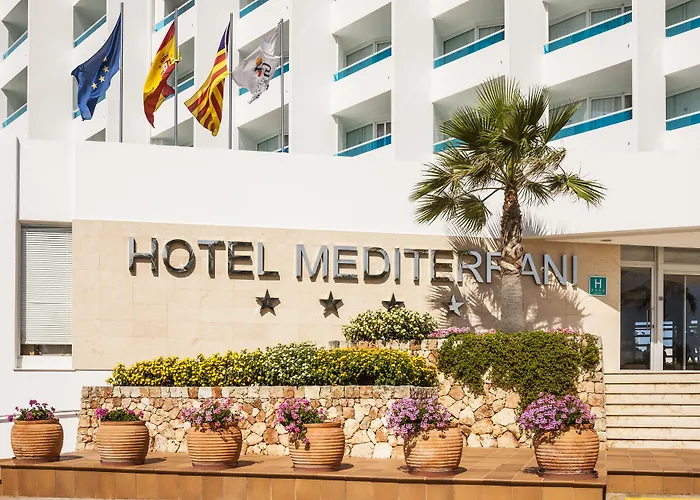 Globales Mediterrani Cala Blanca , Hiszpania