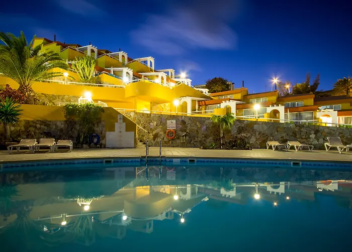Apartamentos Punta Marina By Livvo