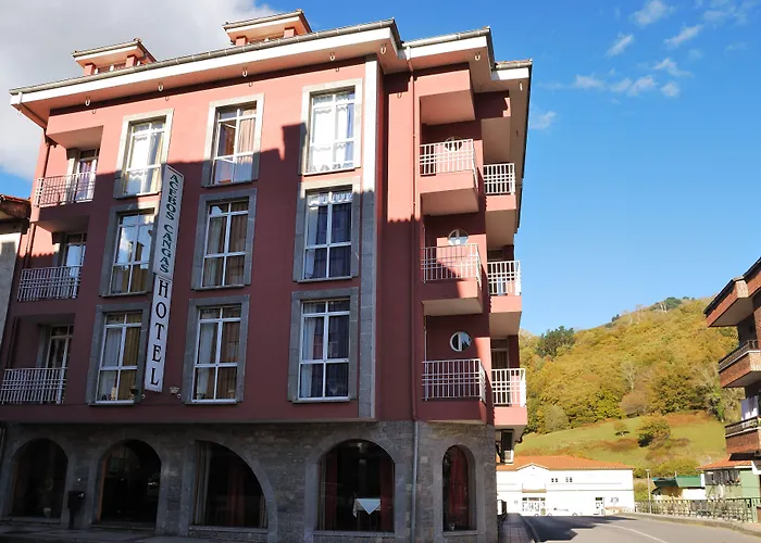 Los Acebos Cangas