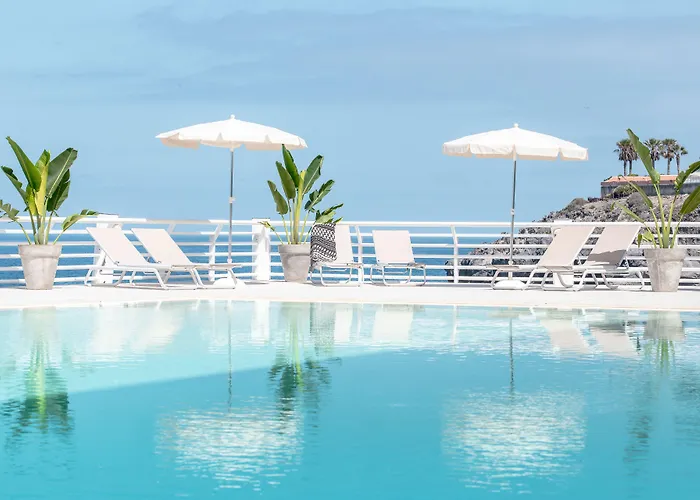 Atlantic Holiday