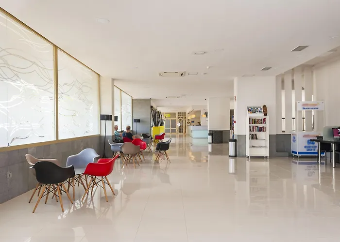 Kn Aparthotel Columbus Playa de las Américas, España