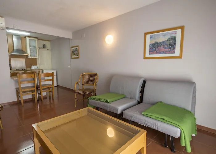 Apartments Mar De Tossa