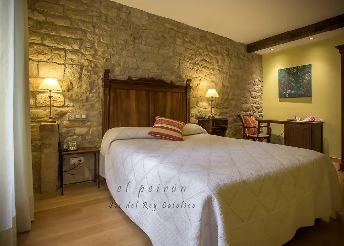 Hotel El Peiron Sos del Rey Católico, España