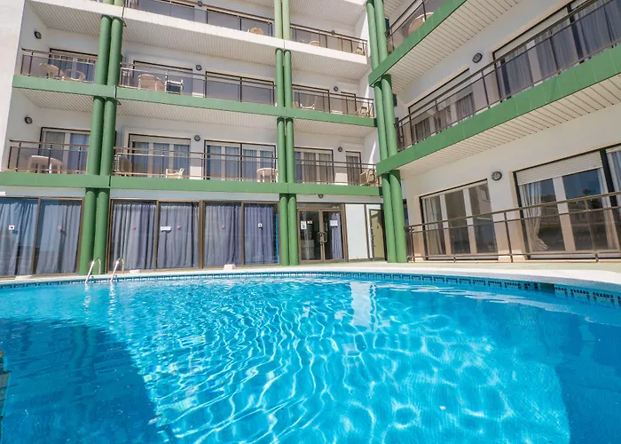 Apartamentos AR Melrose Place