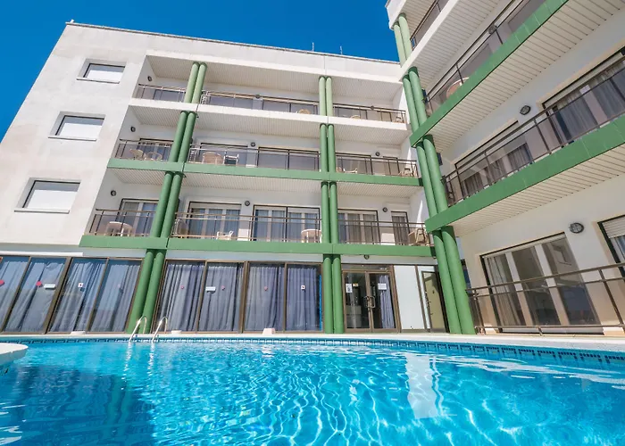 Apartamentos AR Melrose Place