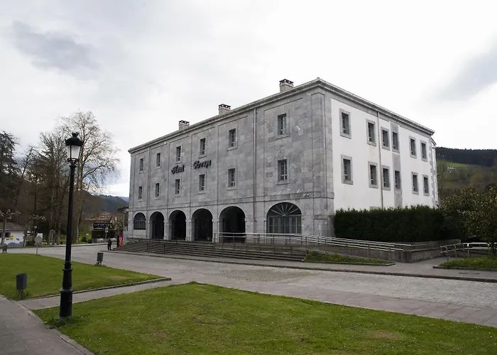Hotel Arrupe