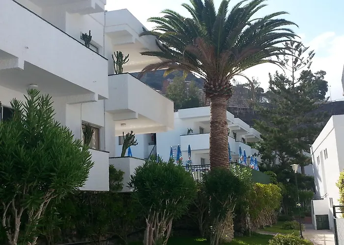Apartamentos El Sombrero Acantilado de los Gigantes, España