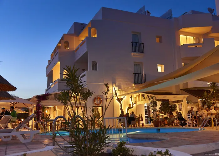 Apartamentos Sabina Playa