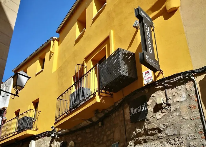 Hostal Hueso