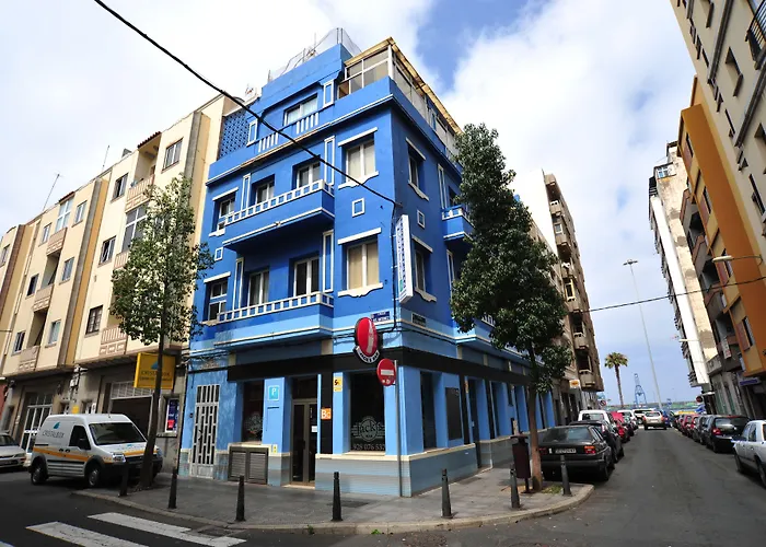 Alcaravaneras Hostel