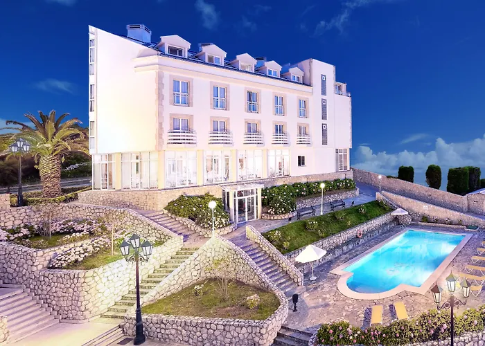 Hotel Suances