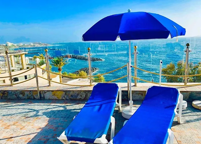 Villa Mar Frente Al Mar, Las Americas | Limpistar
