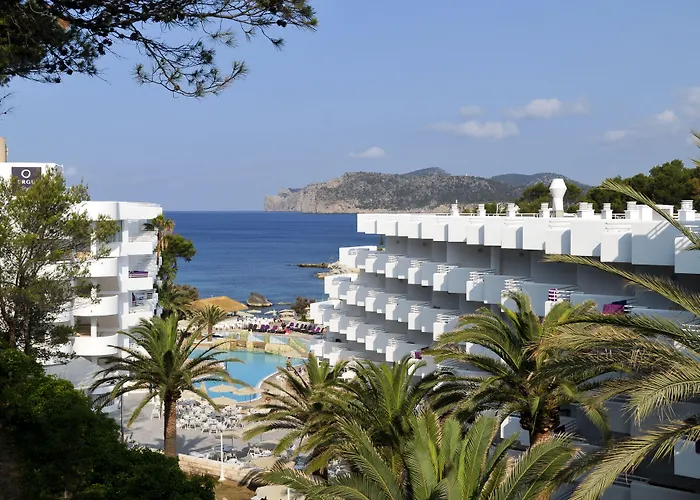 Fergus Style Cala Blanca Suites Santa Ponça, Spanje