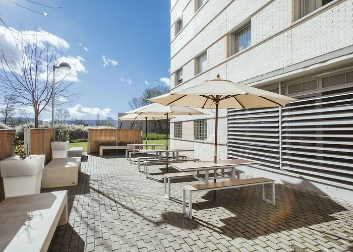 Residencia Universitaria Resa Los Abedules