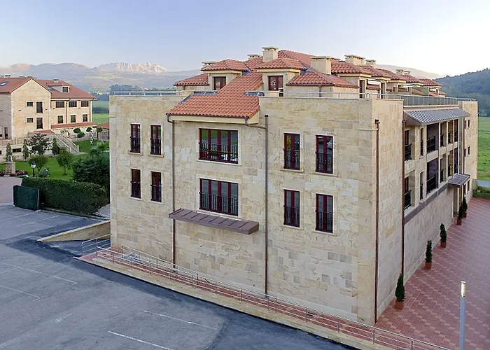 Apartamentos Spa Villa Pasiega
