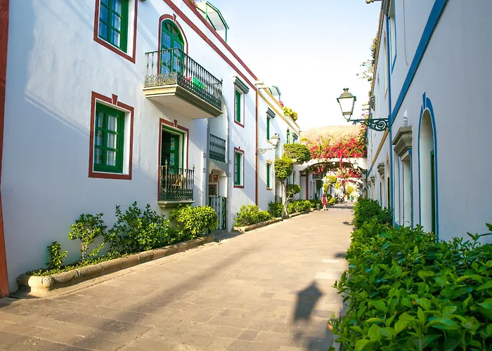 Apartamentos Livvo Puerto De Mogan