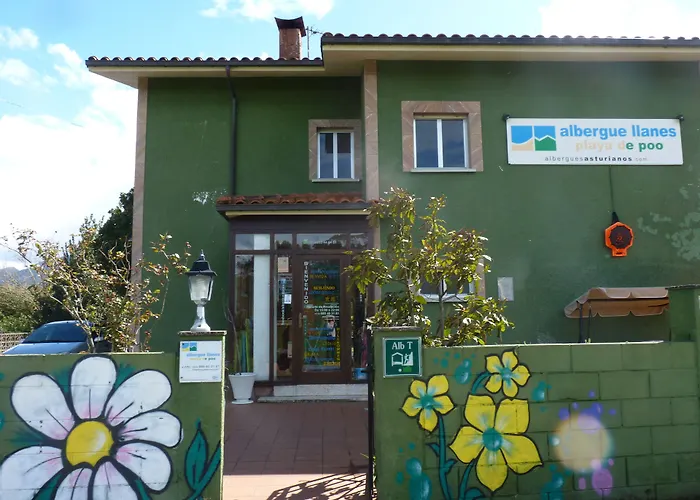 Eco-Hostel La Casa Verde Póo, España