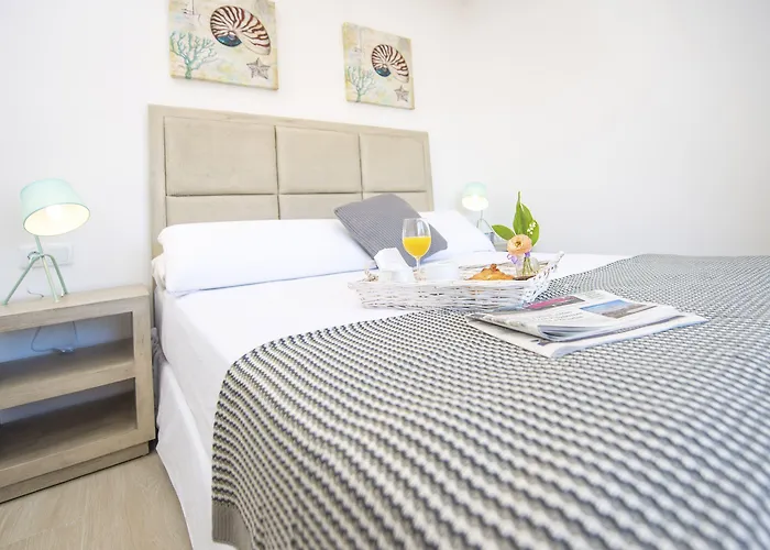 Aparthotel Ona Aquamarina La Pineda, España