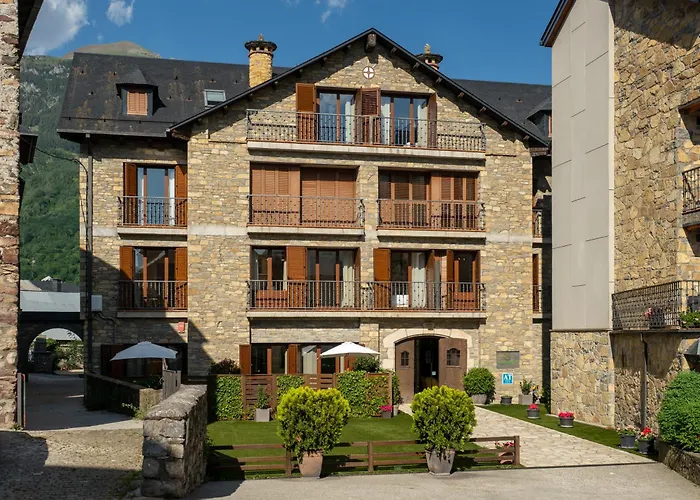 Villa de Plan Apartments&Suites