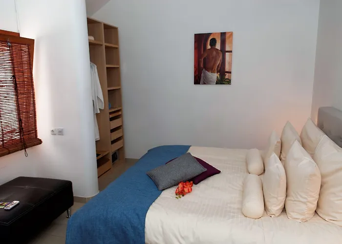Birdcage Gay Men Resort And Lifestyle Hotel (Adults Only) Playa del Ingles , Spain