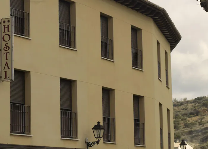 Hotel Mayno