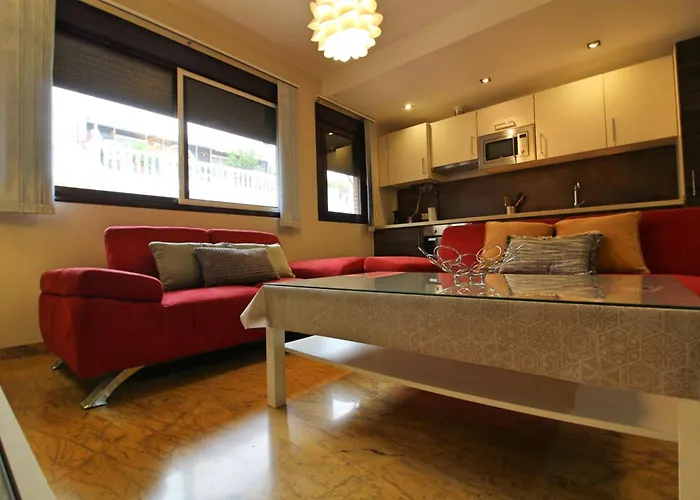 Amplio y Moderno Apartamento Lorenzo Ferreira Córdoba, España