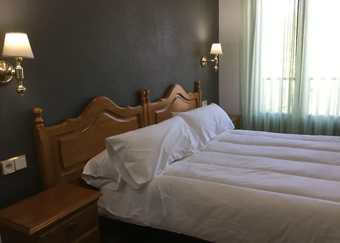 Hotel Cinco Castaños Candelario, España