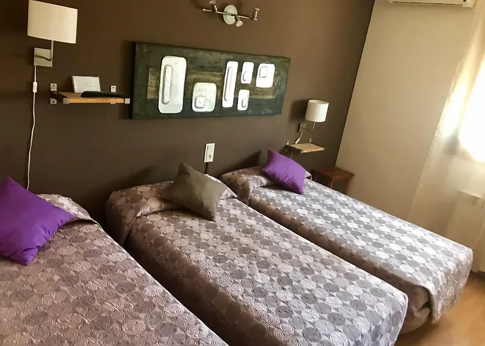 Hostal Delgado Benabarre, España