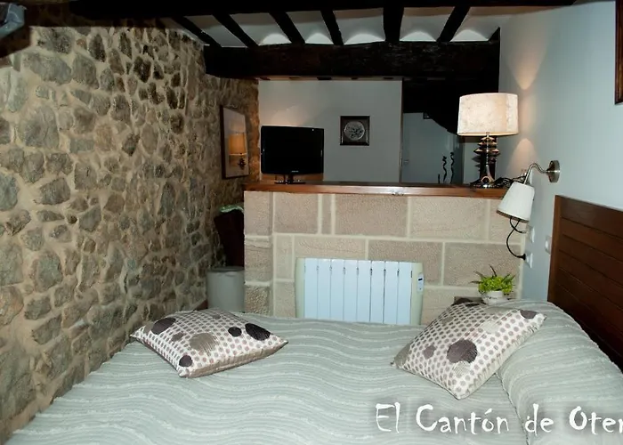 Estudios El Canton de Otero Santillana del Mar, España