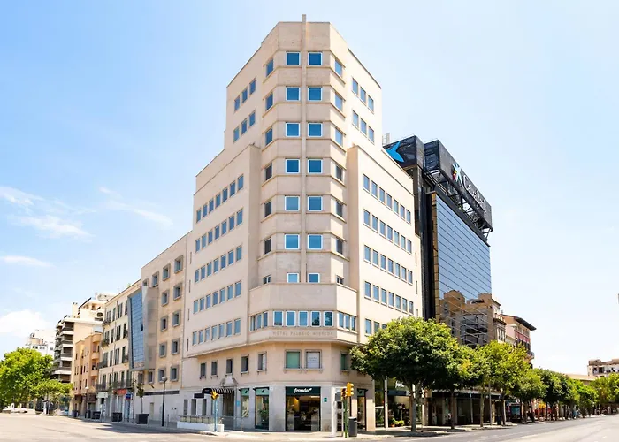 Palma Avenidas (Adults Only)