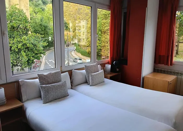 Hotel Ekia Pentsioa Zarautz, España
