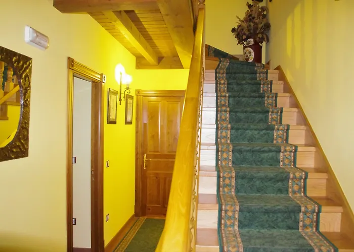 Hostal Balcón Picos de Europa Narciandi, España