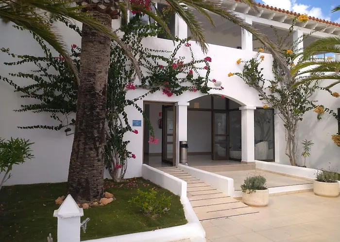 Hotel Roca Bella Es Pujols, Spagna