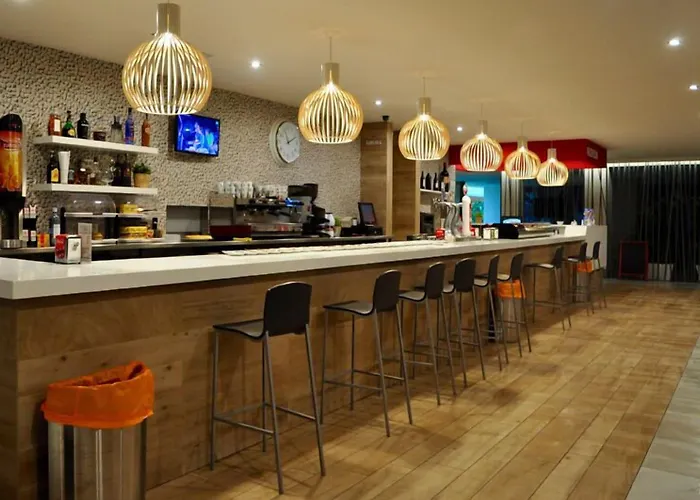 Hostal Restaurante Paco