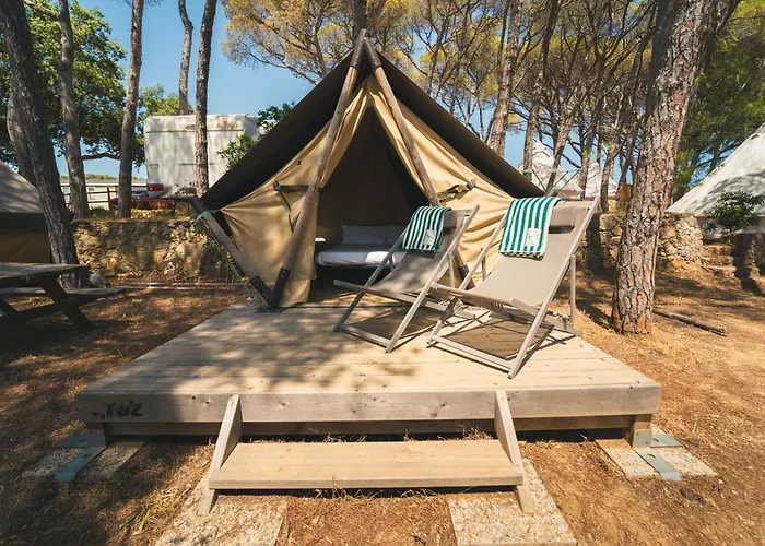 Holacamp Palamos Vall-Llobrega, Spagna