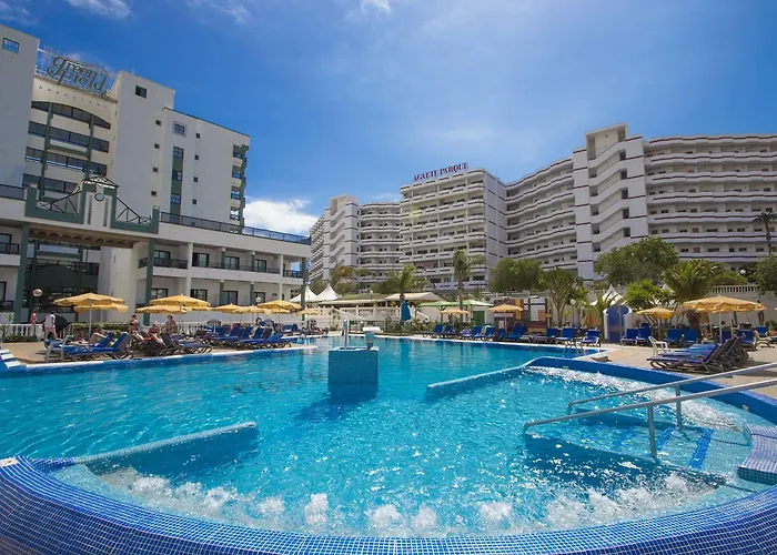 Hotel Green Field