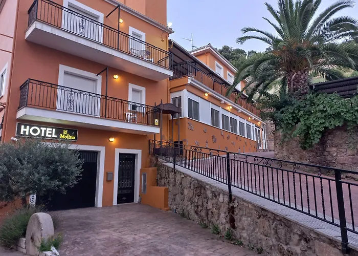 Hotel Rural El Molino Banos De Montemayor, España