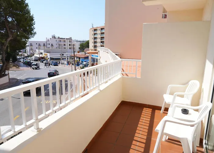 Invisa Ereso All Inclusive Es Cana, España