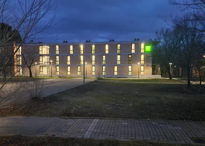 Residencia Universitaria Giner De Los Ríos
