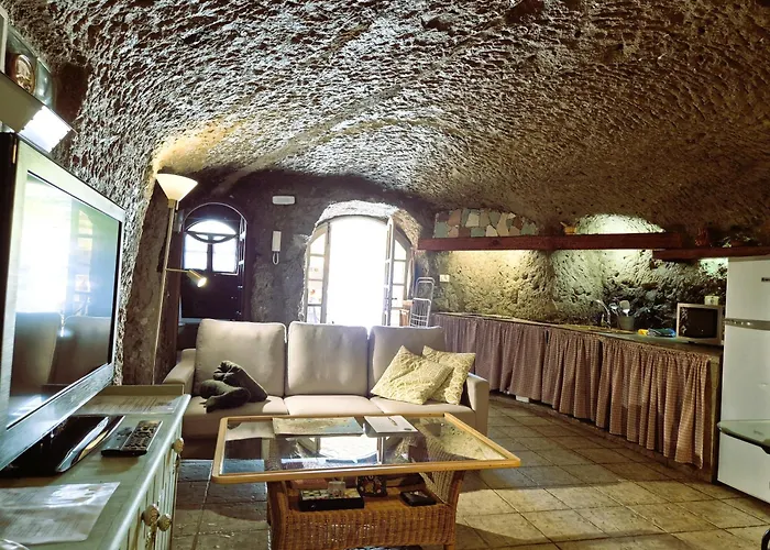 Casa Cueva El Mimo